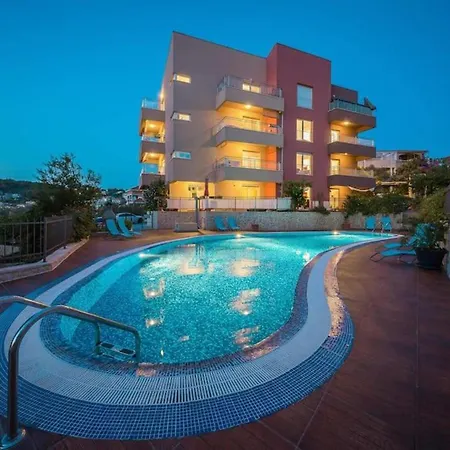 Lucha Apartman Trogir